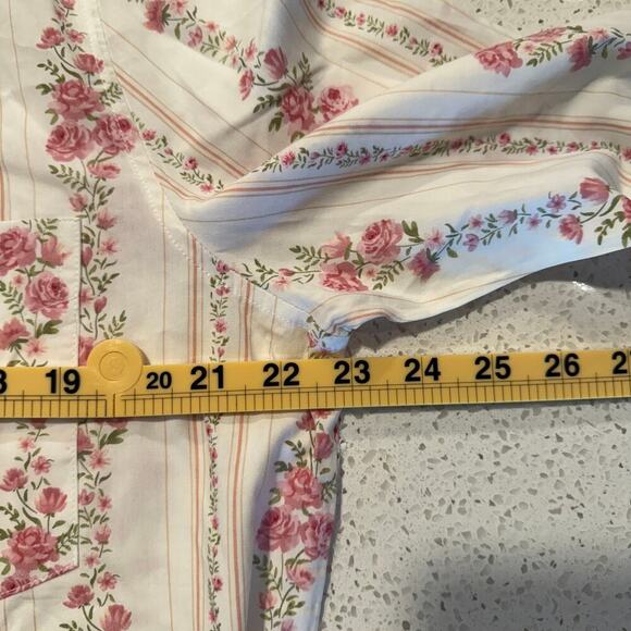 WeWoreWhat Floral Stripe Long Sleeve Pajama Top Ivory Pink Rose Size M - Picture 7 of 8